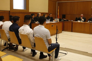 Barcelona. Sąd nie uznał zbiorowego gwałtu na 14-latce, bo ofiara była nieprzytomna