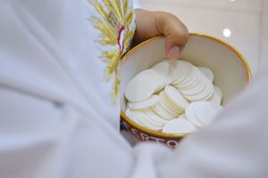 Komunia koronawirus