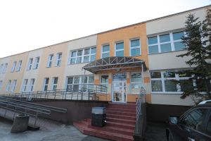 Zielona Góra. Koronawirus w Polsce. Sindbad wydał oświadczenie, zidentyfikowano pasażerów