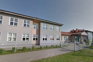 Symulacja ataku terrorystycznego w szkole w Barczewie k. Olsztyna. Uczeń wyskoczył przez okno