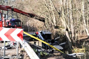 Wypadek Cibórz - Skąpe. Są wyniki sekcji zwłok nastolatków
