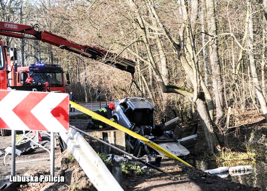 Wypadek Cibórz - Skąpe. Są wyniki sekcji zwłok nastolatków