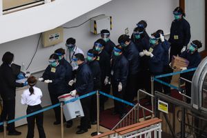 Koronawirus. Na statku wycieczkowym w Hongkongu utknęło kilka tysięcy osób