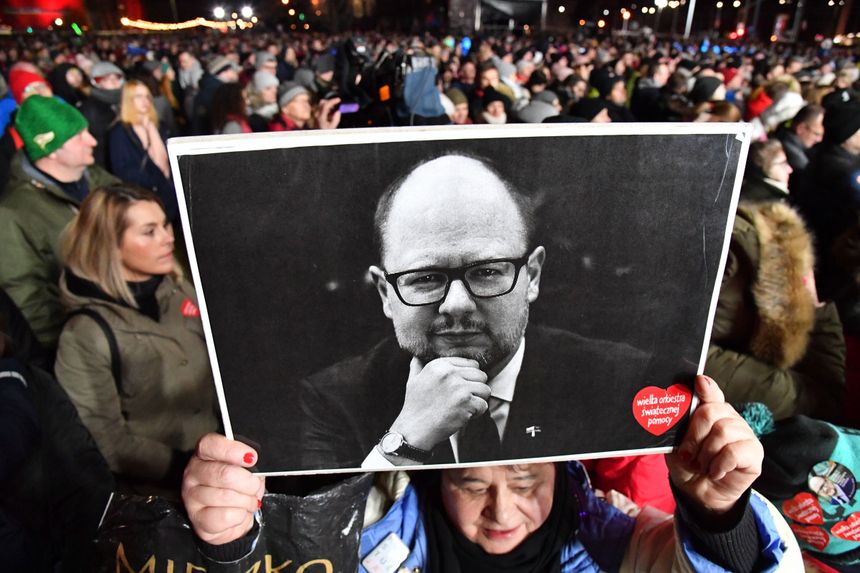 Paweł Adamowicz nie żyje. Stefan W. dokładnie zaplanował atak na prezydenta Gdańska - "Wyborcza" 