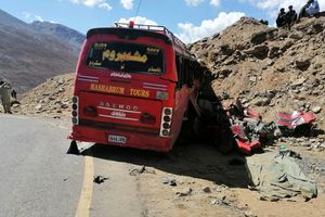 Pakistan wypadek autokaru