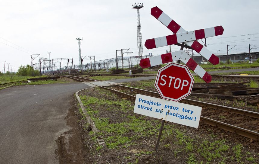 Wypadek w Granowie w Wielkopolsce. Pociąg dosłownie zmiażdżył ciężarówkę