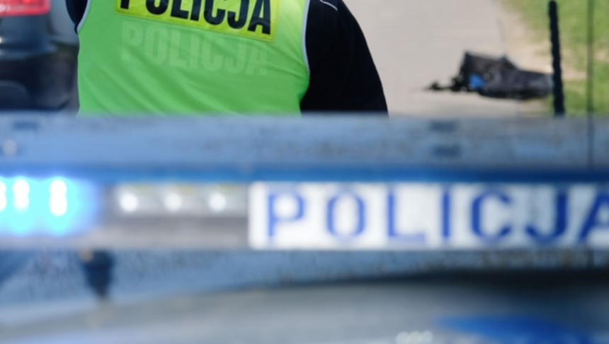 Wypadek w m. Czerniak na dk 15. Nie żyje instruktor nauki jazdy, kursantka w ciężkim stanie
