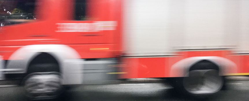 Ewakuacja szkoły w Ociążu w Wielkopolsce. Nagle pojawił się dym