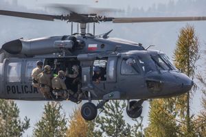 Policja black hawk