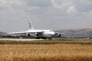 Antonov 12