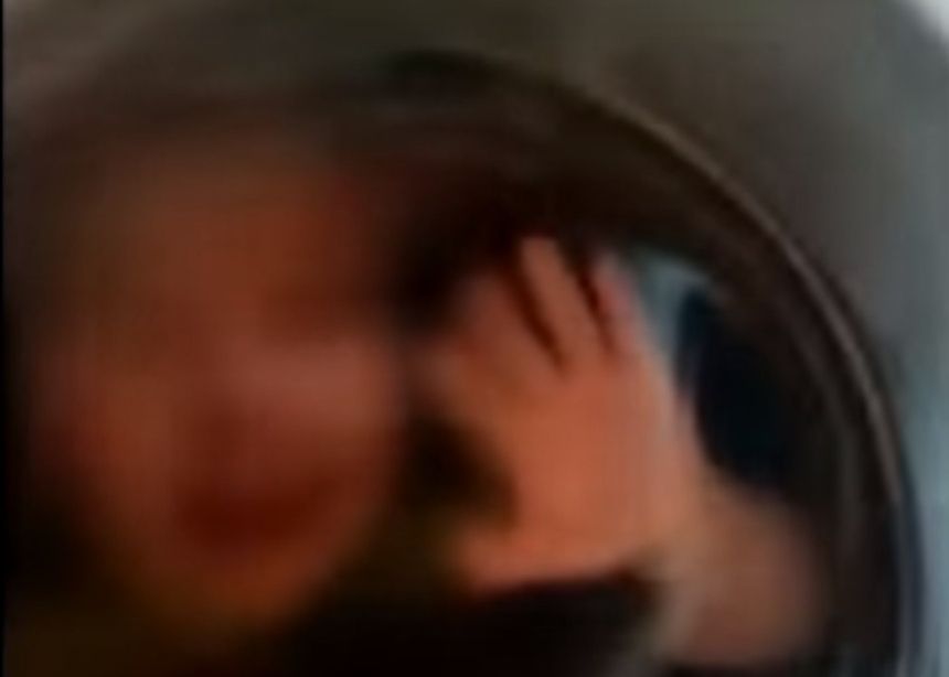 Dziecko pralka
