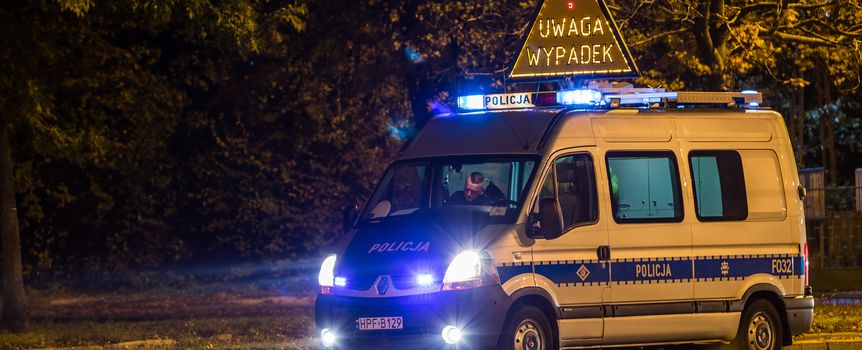 Wypadek na dk 7 w m. Moczydło. 5 poszkodowanych po czołowym zderzeniu