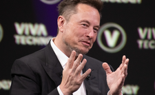 Elon Musk: SpaceX zbuduje miasto na Księżycu