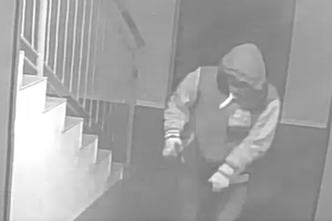Kołobrzeg morderstwo 16-latka przy ul. Rybackiej. Policja szuka tego mężczyzny