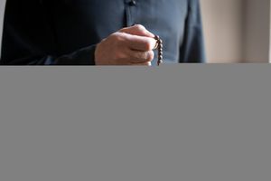 Gdańsk. Ksiądz zgwałcił nastolatkę w saunie i na plebanii? Michał L. oskarżony