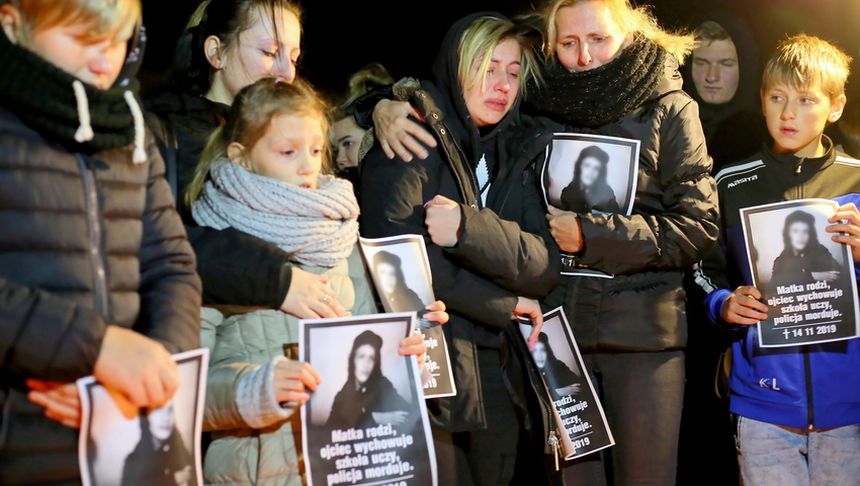 Julia, narzeczona zmarłego Adama C. z Konina
