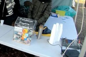Bieruń. Skradziono puszkę z datkami na hospicjum i 2,5-letniego Fabianka