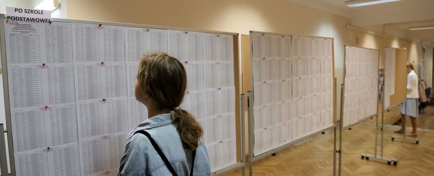 Wyniki rekrutacji do liceów 2019. Kto odpowiada za problemy uczniów?