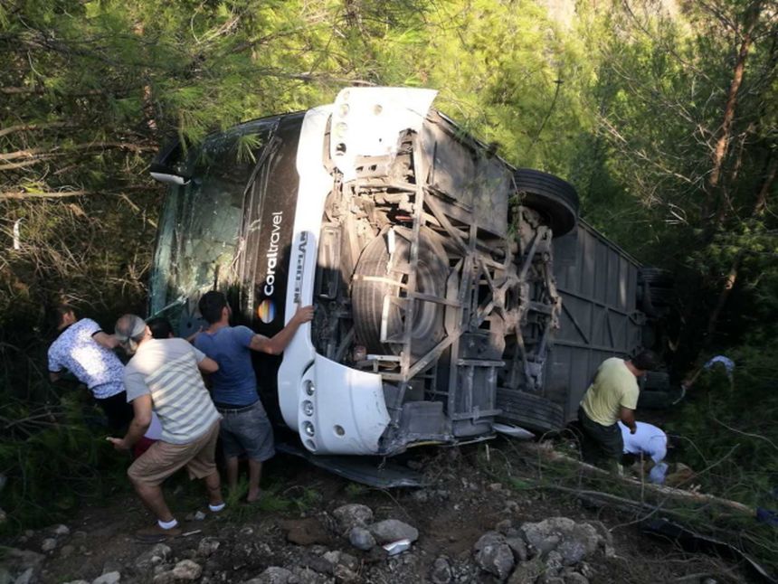 Wypadek autokaru z polskimi turystami w Turcji. Są ranni