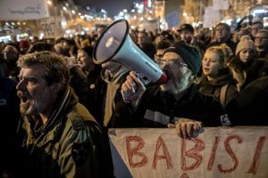 Czechy. Tysiące ludzi protestowało przeciwko premierowi Andriejowi Babiszowi|undefined