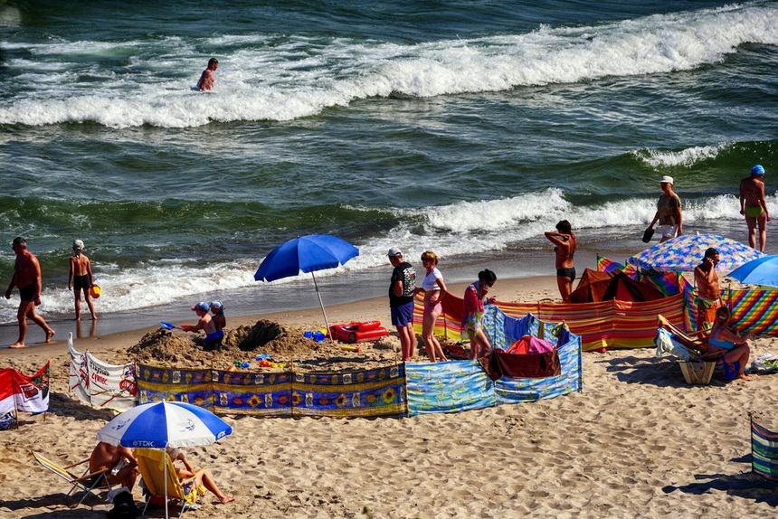 Zamknięte plaże nad Bałtykiem 2019 - które miejsca będą niedostępne i kiedy? [LISTA]