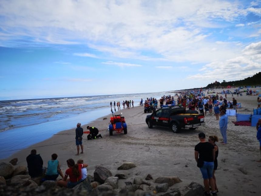 Łeba. Akcja poszukiwawcza na plaży. Poszukiwania turystki z Czech zakończone