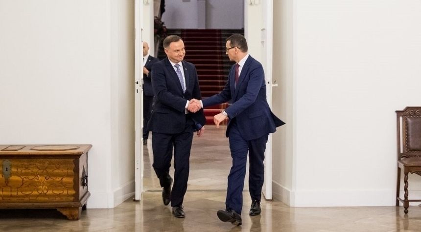 Marsz niepodległości. Prezydent i premier organizuje własny marsz 11 listopada|undefined