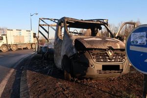 Francja. Podpalono polską ciężarówkę. Zdaniem świadków winne "żółte kamizelki"|undefined