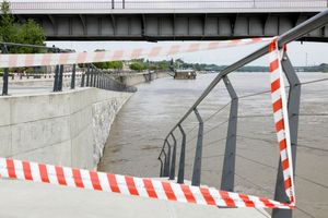 Fala kulminacyjna w Warszawie. Ratusz zamyka bulwary