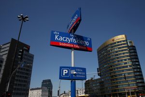 IPN zaapelował do władz Warszawy w sprawie zdekomunizowanych ulic|undefined