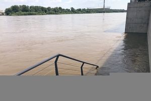 Fala kulminacyjna Warszawa