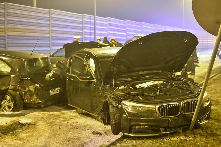 Wypadek z udziałem Antoniego Macierewicza. Ujawniono, ile kosztowała naprawa auta|undefined
