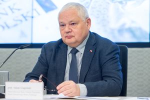 glapiński|undefined