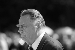 Jan Olszewski |undefined