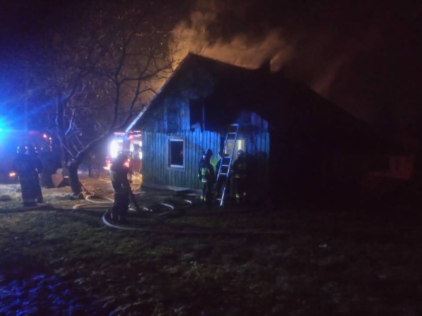 Podkarpacie. Pożar w domu jednorodzinnym w Przemyślu, jedna osoba nie żyje|undefined