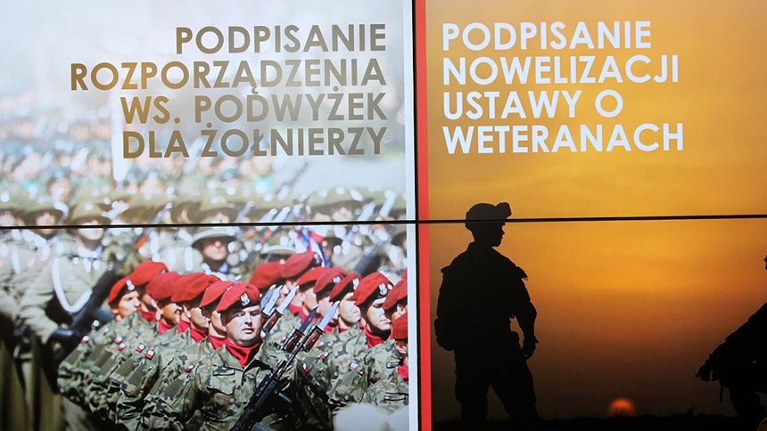 Podwyżki dla żołnierzy. Resort obrony zapowiada w tej sprawie spotkanie 7 stycznia|undefined