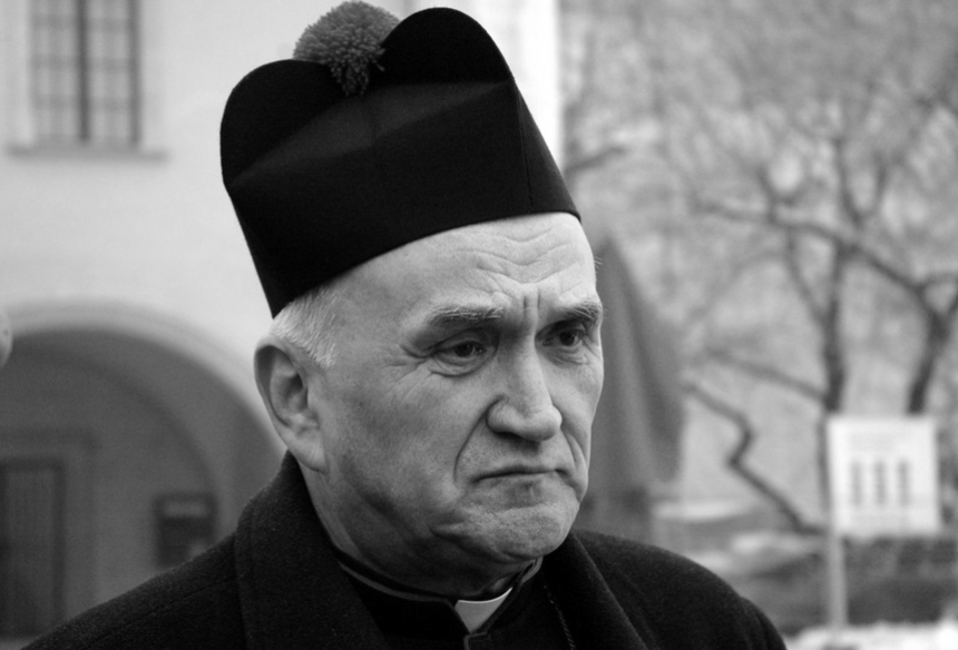 Ksiądz Janusz Bielański|undefined