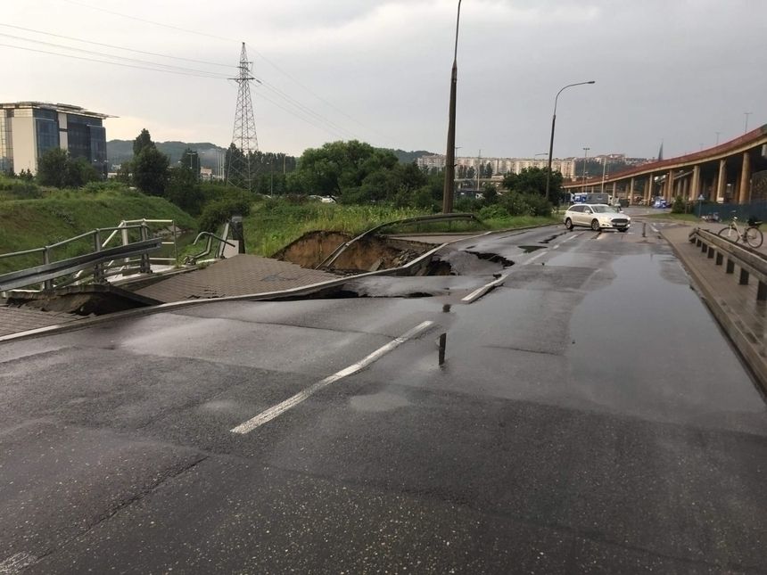 Pogoda w Pomorskiem. Burze i ulewy w Gdyni i Malborku