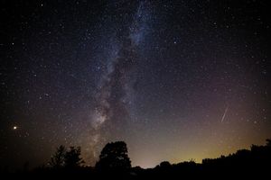 Noc spadających gwiazd sierpień 2019. Perseidy – kiedy są i gdzie oglądać?