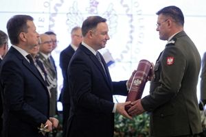 100-lecie niepodległości. Prezydent Andrzej Duda wręczył nominacje generalskie|undefined
