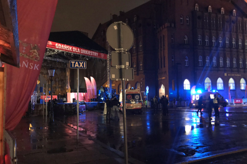 atak na adomowicza gdańsk|undefined