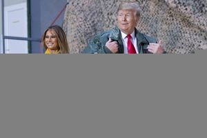 Bliski Wschód. Niespodziewana wizyta prezydenta USA Donalda Trump w Iraku|undefined