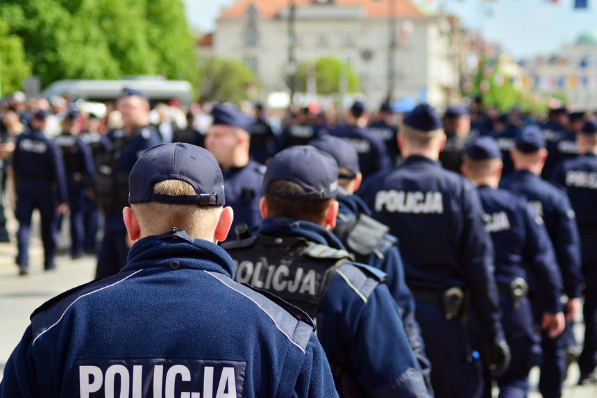 Policja