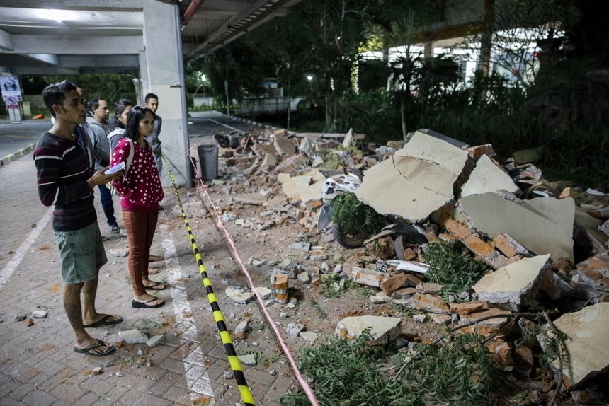 Indonezja. Co najmniej 19 ofiar silnego trzęsienia ziemi na Lombok|undefined