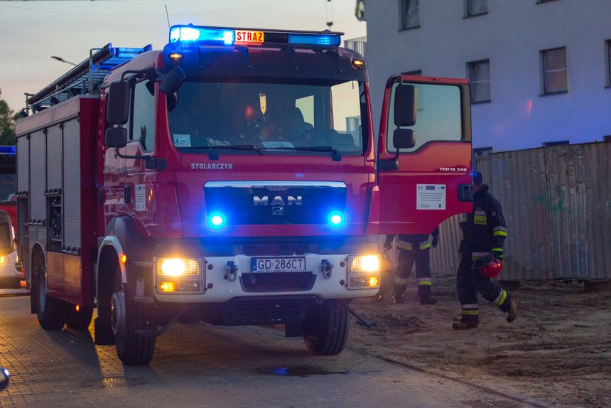 Wichury. Ponad 11 tys. gospodarstw bez prądu. Ostrzeżenia IMGW|undefined