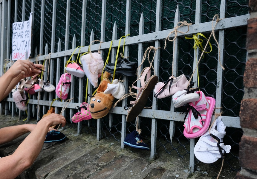 Baby Shoes Remember|undefined