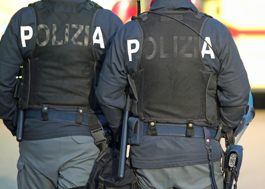 Policja Włochy |undefined