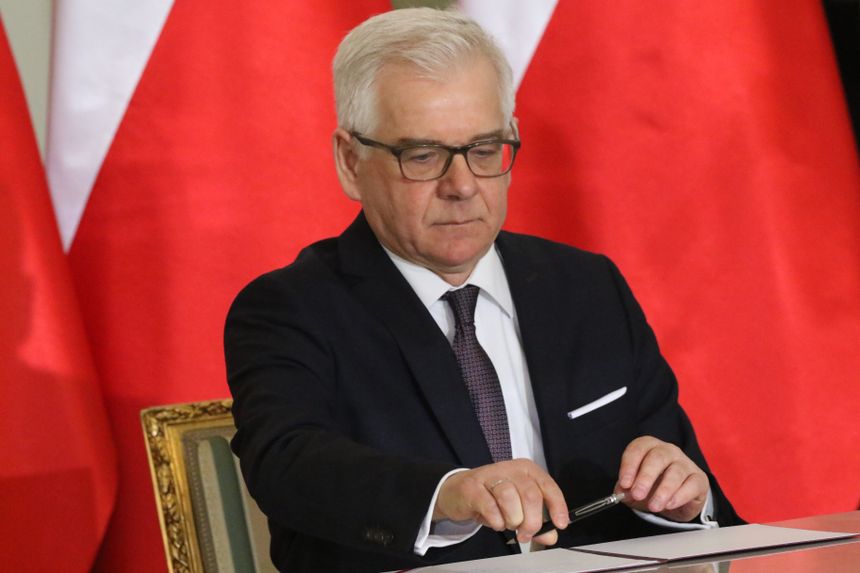 Czaputowicz|undefined