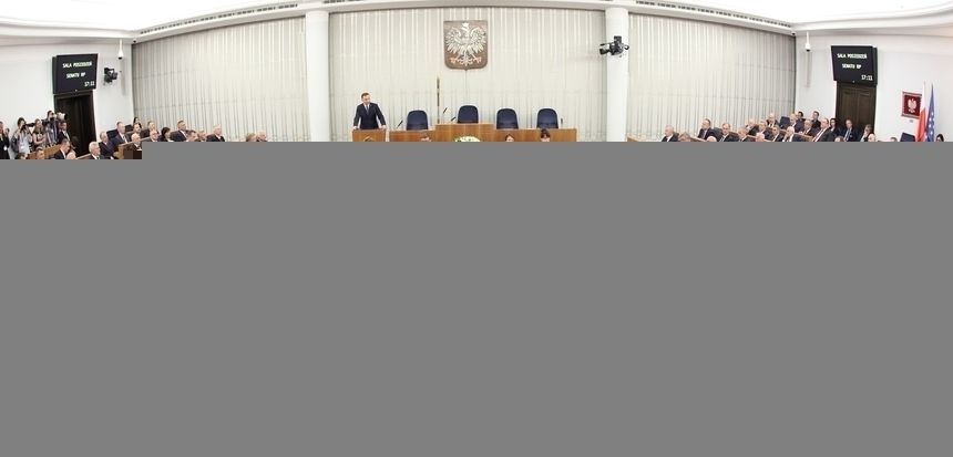 Senat|undefined