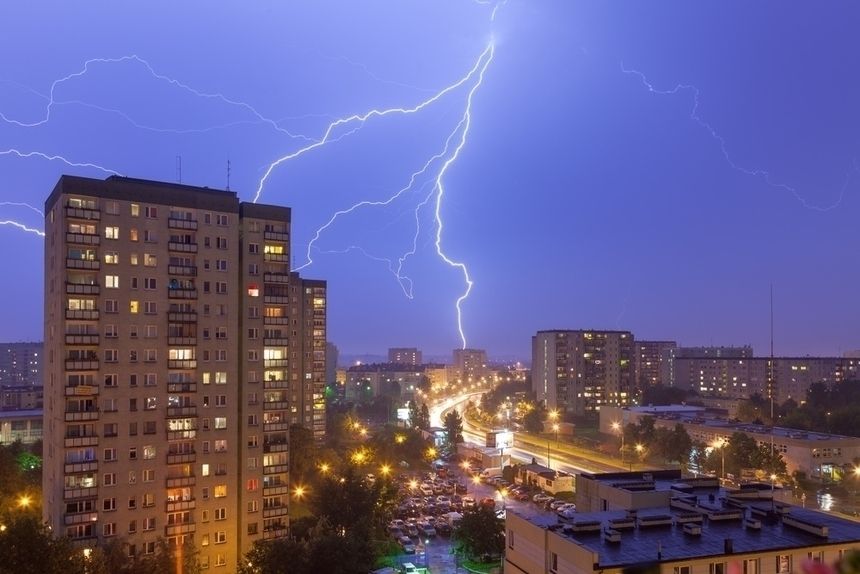 Burze nad Polską. Straty po załamaniu pogody na Podlasiu|undefined